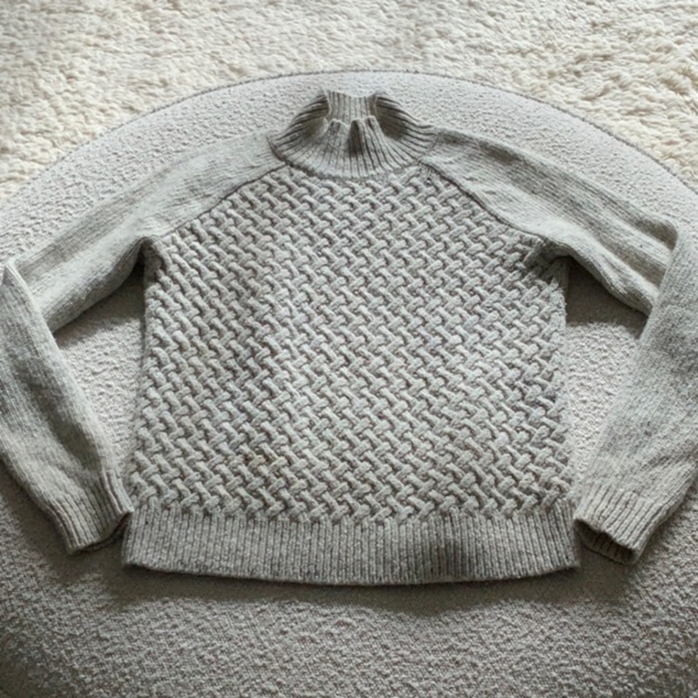 THEORY wool sweater